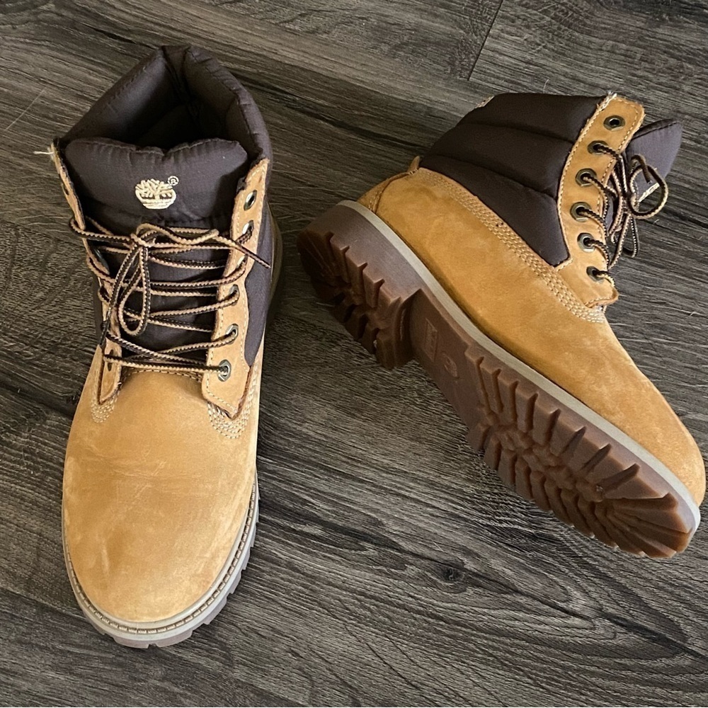 𝅺timberland Youth 6” Quilt Boot size 3 (35) - Picture 12 of 12